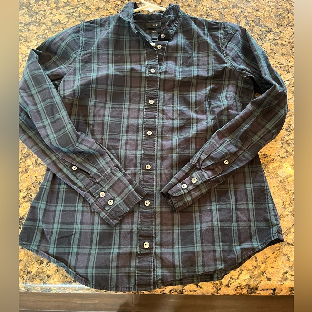 ☃️J Crew Perfect Fitted Flannel